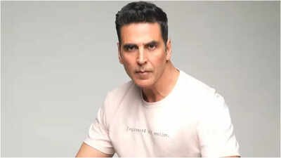 Akshay Kumar admits feeling inferior in front of educated people: ‘Kabhi kabhi bahut chhota mehsoos karta hoon’ | Hindi Movie News