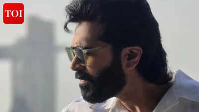 Vijay Sethupathi to play a police officer in ‘Arasan’; Vetri Maaran’s film with Silambarasan eyes Diwali release | Tamil Movie News
