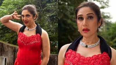 Fans defend Meenakshi Sheshadri against trolls age-shaming her as she recreates her ‘Shehanshah’ song co-starring Amitabh Bachchan |
