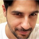 Sidharth Malhotra sports baby Saraayah’s bow clip in an adorable ‘girl dad’ photo, fans call him ‘Pookie’ |