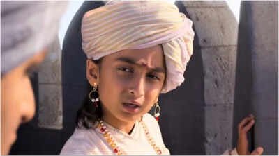 Riteish Deshmukh and Genelia Deshmukh’s 10-year-old son Rahyl steals spotlight with his debut in ‘Raja Shivaji’ trailer – Watch | Hindi Movie News