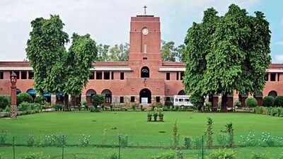 DU admissions 2026 likely from mid-may as CUET begins; university plans faster cycle, student-friendly portal