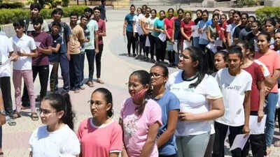 NEET UG 2026: NTA allows alternative biometric verification process, confirms admit cards with small photos valid