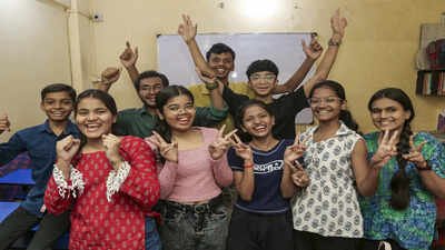 West Bengal HS Result 2026 today at 10.30 am: What to do if official WBBSE websites crashes- alternative link to check Class 12 marks on Digilocker