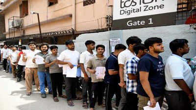 Students call paper moderate; say Physics manageable, Maths lengthy- Watch