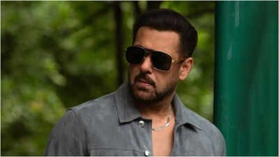Salman Khan DID NOT step-in to mediate ‘Don 3’ dispute between Ranveer Singh and Farhan Akhtar – Reports | Hindi Movie News
