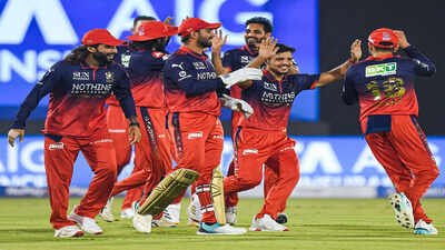 Ipl Qualification Scenario: IPL 2026 Playoff Qualification Scenarios: MI, LSG first teams out of contention; RCB surge to 94.82% probability | Cricket News