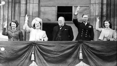 Princess Elizabeth: The night Princess Elizabeth slipped unnoticed into Britain’s VE Day celebrations | World News