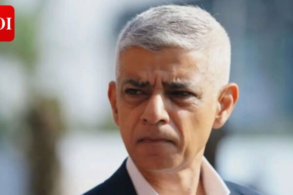 Halal food, Qawwali and live events: Sadiq Khan urges Londoners not to miss Trafalgar Square’s Eid celebration