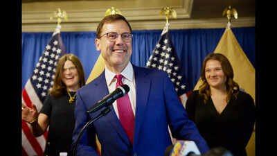 Mystery over missing US politician as he’s still trading stocks and making calls from undisclosed location