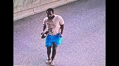 Who is Mohammed Omar, -million fraud suspect in Minnesota, who jumped from balcony to evade FBI arrest?