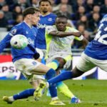 Premier League: Doku’s last-gasp strike saves Man City, but Arsenal seize control of title race | Football News