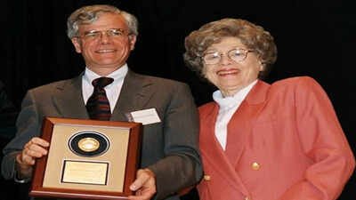 A 93-year-old widow gave  billion to a Bronx medical school, and future doctors may never see tuition bills again