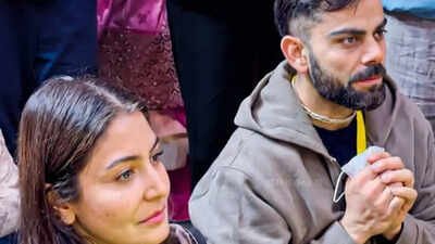 Anushka Sharma and Virat Kohli visit Premanand Maharaj in Vrindavan after RCB’s historic IPL triumph | Hindi Movie News