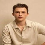 Marvel star Tom Holland opens up about dyslexia, ‘petrifying’ cue cards and not hosting ‘Saturday Night Live’: ‘I can freeze’ |