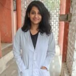 Meet Aakriti Goel: The BITS Pilani graduate who left a ₹30 LPA job, cracked NEET, and became a doctor at 30