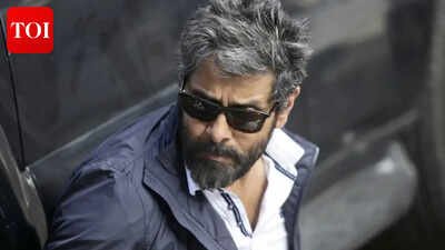 Gautham Menon approaches Madras High Court to delay Chiyaan Vikram’s ‘Dhruva Natchathiram’ until July 15 | Tamil Movie News