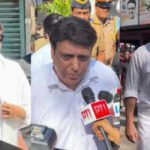 Saif Ali Khan, Varun Dhawan, Shatrughan Sinha, Farhan Akhtar and others arrive for Pahlaj Nihalani’s final rites, Govinda pays tribute – WATCH VIDEOS |