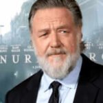‘Gladiator’: Russell Crowe Fights Against Intimate Scenes to Preserve the Story’s Integrity |