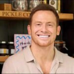 Joe Swash finds emotional details about his ancestors: ‘It really does fill me with a great deal of pride’ |