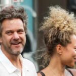 Olivia Burgess: Joshua Jackson and Olivia Burgess Spark Romance Rumours During NYC Stroll |
