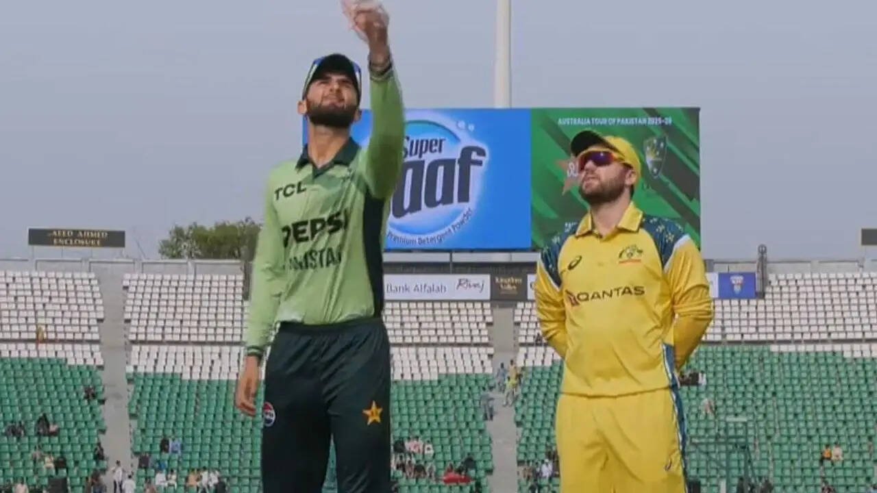 Australia 0/0 in 0.0 Overs | PAK vs AUS Live Score, 3rd ODI: Pakistan look to avoid series defeat against Australia with series tied at 1-1