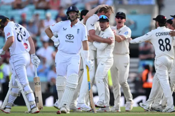 England 192/8 in 52.5 Overs | England vs New Zealand 2nd Test Live: Host’s last hope Joe Root falls in morning session