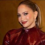 Quote of the day by Jennifer Lopez: ‘You only really learn in this world from the mistakes you make….that’s when you grow’ |