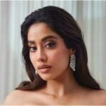After ‘Peddi’ controversy, Janhvi Kapoor signs new untitled film with ‘Pagglait’ director Umesh Bist | Hindi Movie News