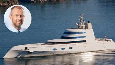 While commercial ships and oil tankers struggled to get by, this Soviet-born billionaire’s 0 million superyacht left Dubai and cruised through the Strait of Hormuz on a 2,000-mile journey to the Maldives