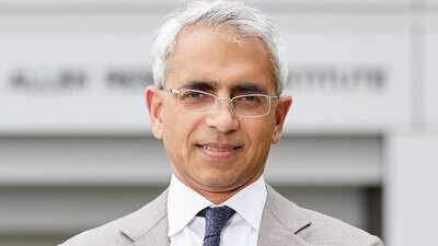 He spent decades researching kidney disease and pregnancy complications. Now he’s been chosen to lead one of America’s top medical institutions