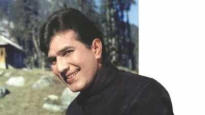 Rajesh Khanna was in a huge shock when he got to know he was adopted: ‘He was suspicious of everyone, psychologically, I think he lost his trust in people’ |