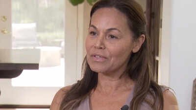 California Rattlesnake Bite: California woman Linda Martin was trimming roses barefoot when a rattlesnake bit her; within 45 seconds tingling reached her jaw and tongue, and three failed 911 calls forced her husband to drive her to hospital