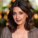 Sonali Bendre’s diet and fitness at age 51 includes 18-20 hours of fasting, the actress revealed she followed autophagy for healing from stage IV metastatic cancer | Hindi Movie News