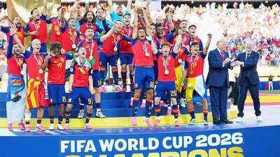 Awkward scenes! Donald Trump remains on podium during Spain’s FIFA World Cup trophy celebrations; Gianni Infantino steps in – WATCH | Football News