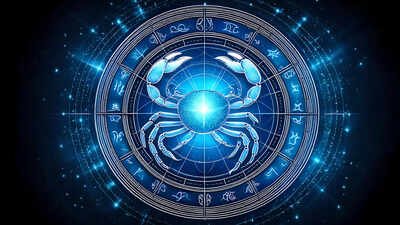 Cancer Horoscope Today, August 27, 2026: Venus brings warmth to relationships: Unmarried Cancerians may get exciting proposals; long-awaited meetings are finally happening