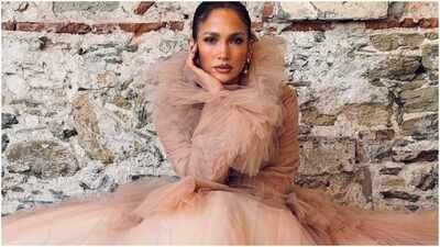 Inside Jennifer Lopez’s lavish real estate portfolio: From her first USD 4M gated LA Summit mansion, Bel Air property to a sprawling Hidden Hills estate |