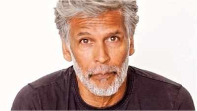 Milind Soman was replaced by Deepak Tijori after 75% shoot of this Aamir Khan and Ayesha Jhulka starrer