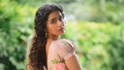 Anupama Parameswaran reveals how her past relationship made her feel regretful: ‘I was ashamed that I have my periods’ | Malayalam Movie News