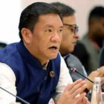 Arunachal CM honours academic contribution of Himalayan University VC at Northeast VCs’ roundtable