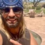 Bret Michaels cancels the remainder of the ‘Live and Amplified’ tour as he recovers from his kidney stone surgery: ‘He will be taking the next several months off to heal’ |