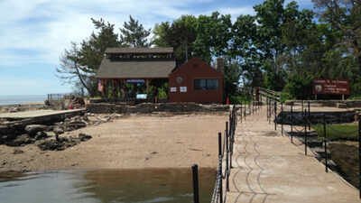 In 1964, Elizabeth Hird and her husband bought Connecticut’s Outer Island; in 1995 she donated it in his memory so it could remain protected for wildlife, research and education