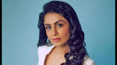 Manasi Parekh: ‘Felt like winning a war’: Manasi Parekh reaches Mumbai after Nepal – Tibet floods, recalls four-hour wait in Nyalam and ‘bumpiest bus ride’ to Kathmandu | Gujarati Movie News