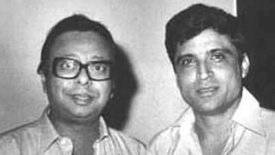 ‘He was fully aware that this album would bring him back’: Javed Akhtar recalls R.D. Burman’s comeback with ‘1942: A Love Story’ | Hindi Movie News