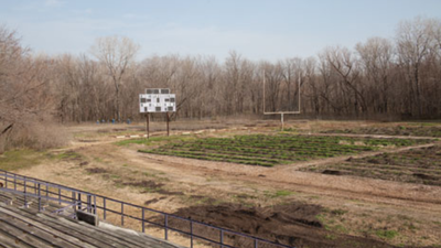 In 2014, an American town was known as the ‘food desert’, but one man turned a college football field into a farm that generates 60,000 pounds of produce