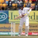 England 112/2 in 25.0 Overs