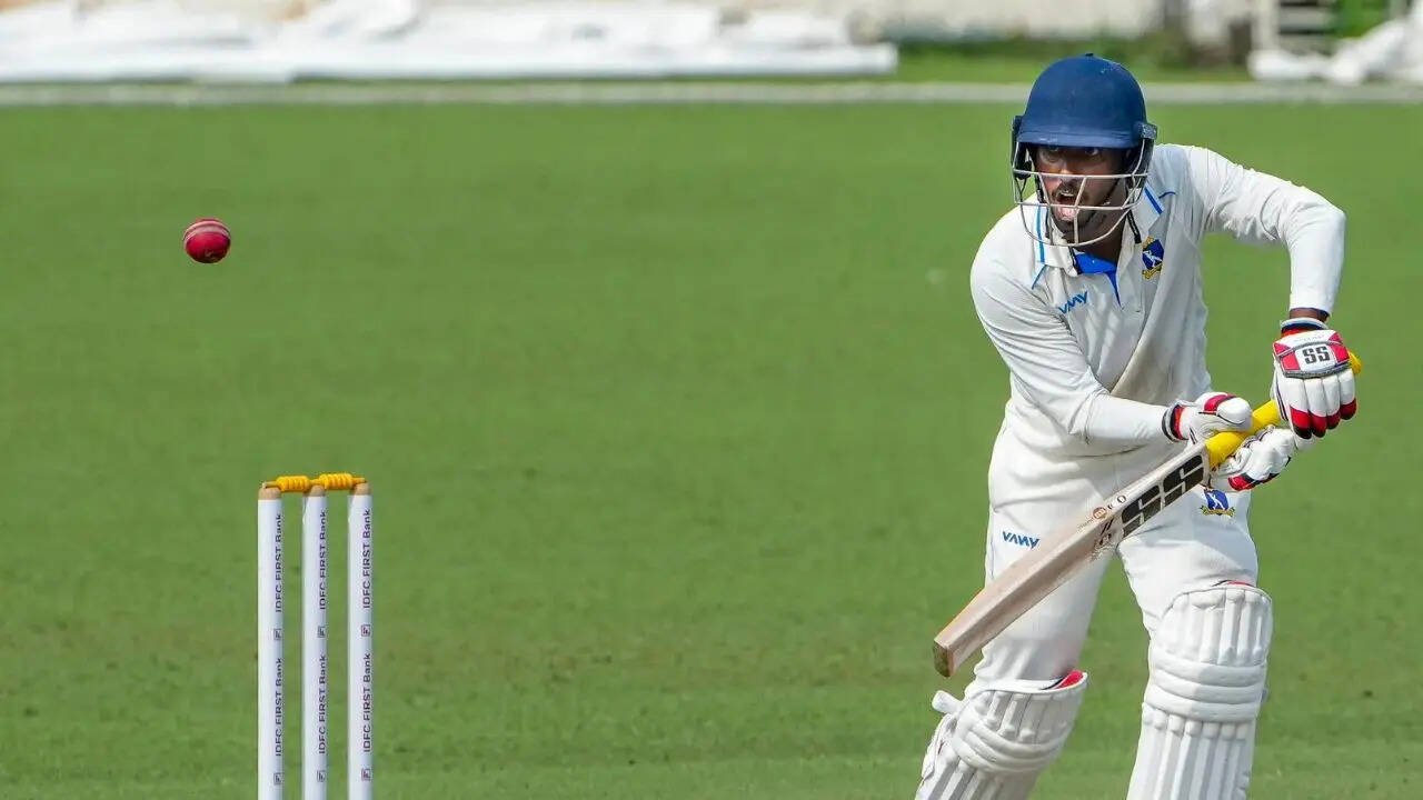 East Zone 408/7 in 97.5 Overs