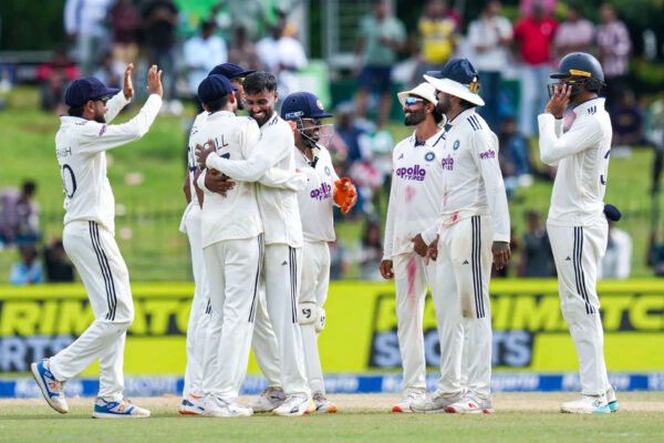 Sri Lanka 229/6 in 72.4 Overs