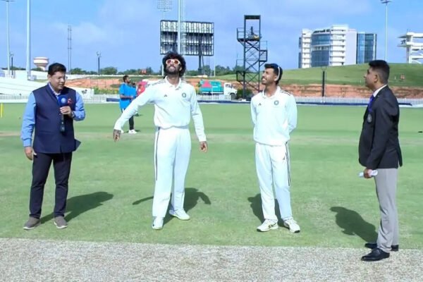 South Zone 94/5 in 39.5 Overs