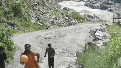 Nepal Floods: ‘OMG, OMG!’ Villagers run for life as flash flood chases them after engulfing bridge – watch video